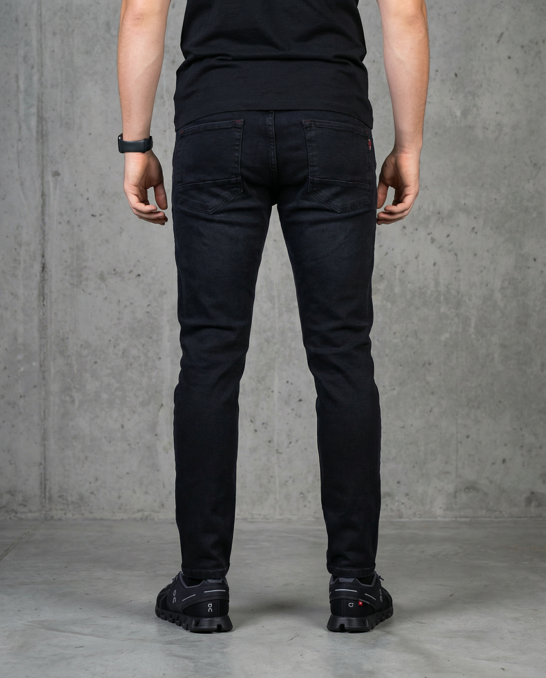 Muške farmerke crne 12588